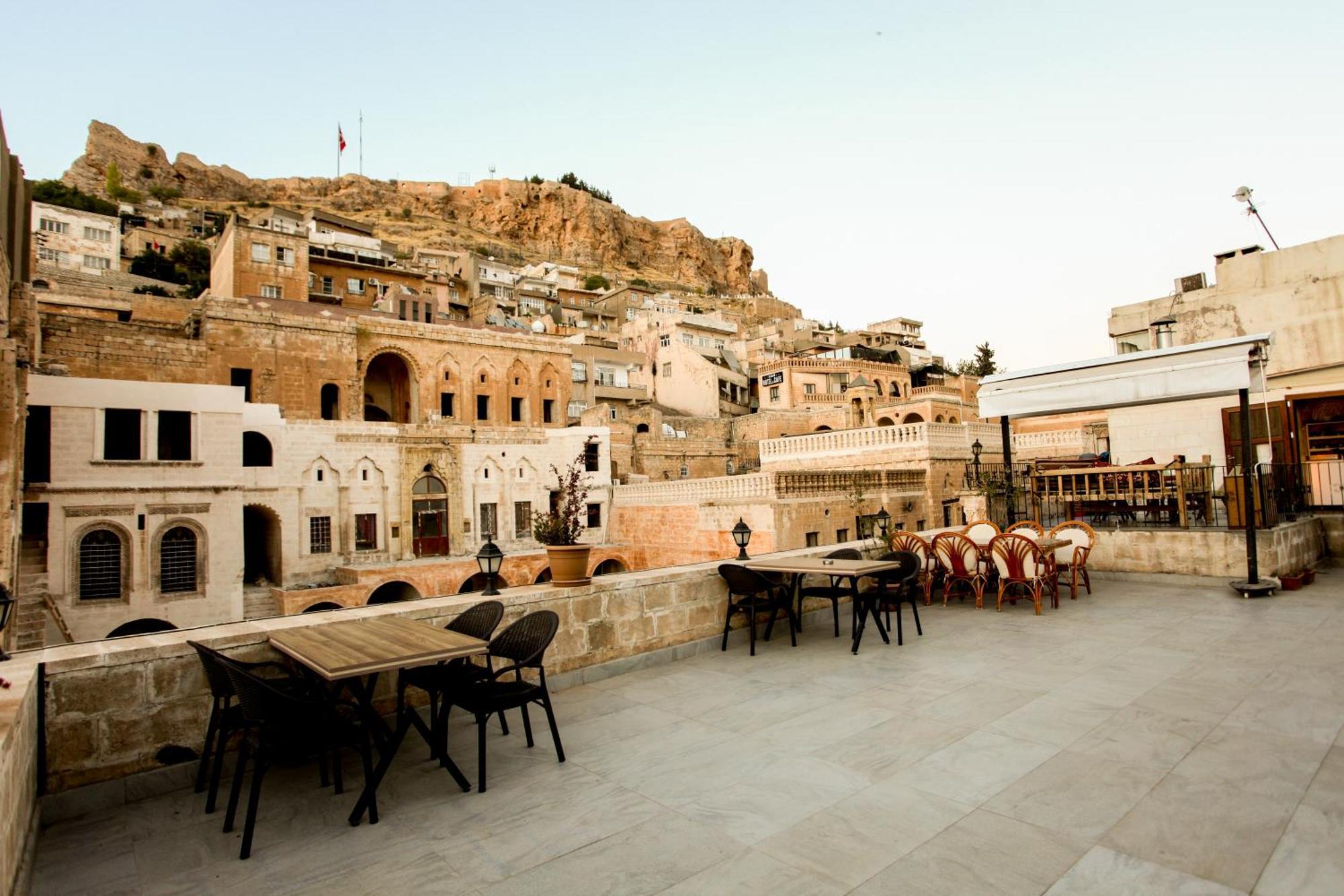 Tughan Hotel Mardin Exterior foto