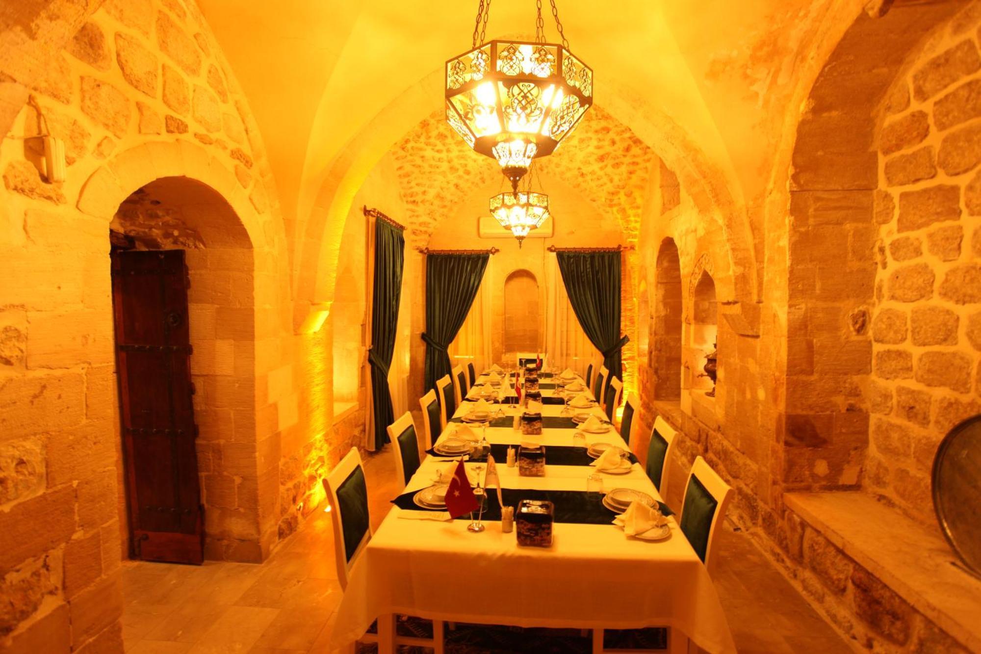 Tughan Hotel Mardin Exterior foto